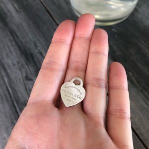 Tiffany & Co heart pendant